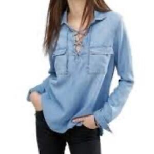 Abercrombie & Fitch Women's Lace Up Chambray Popover Shirt Medium Blue